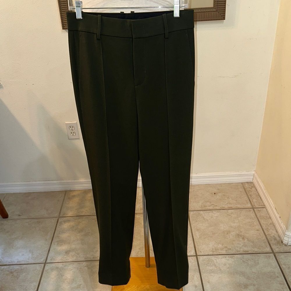 Vince Dark Green Women’s Flat Front Dress Pants Size 4